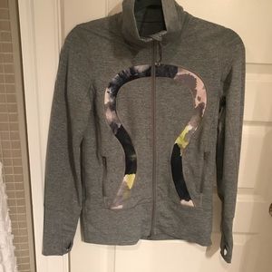 lululemon in stride jacket sz 6 tinted canvas